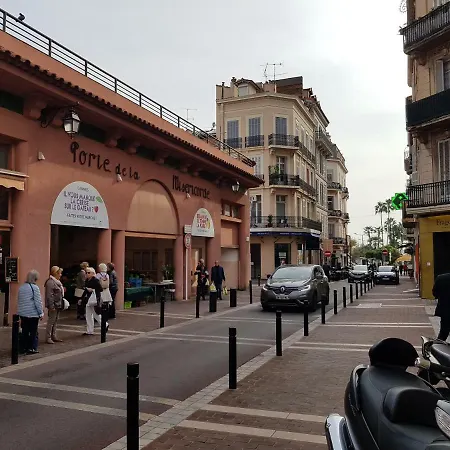 Apartment Forville *