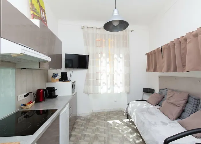 Forville Apartamento *
